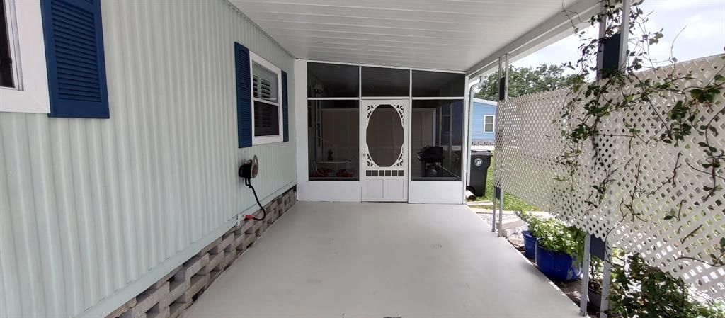 En Venta: $270,000 (2 camas, 2 baños, 1248 Pies cuadrados)