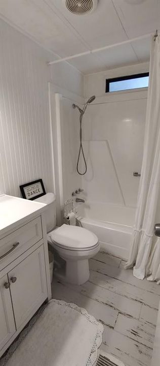 En Venta: $270,000 (2 camas, 2 baños, 1248 Pies cuadrados)