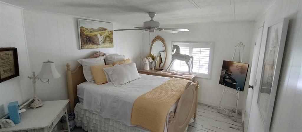 En Venta: $270,000 (2 camas, 2 baños, 1248 Pies cuadrados)