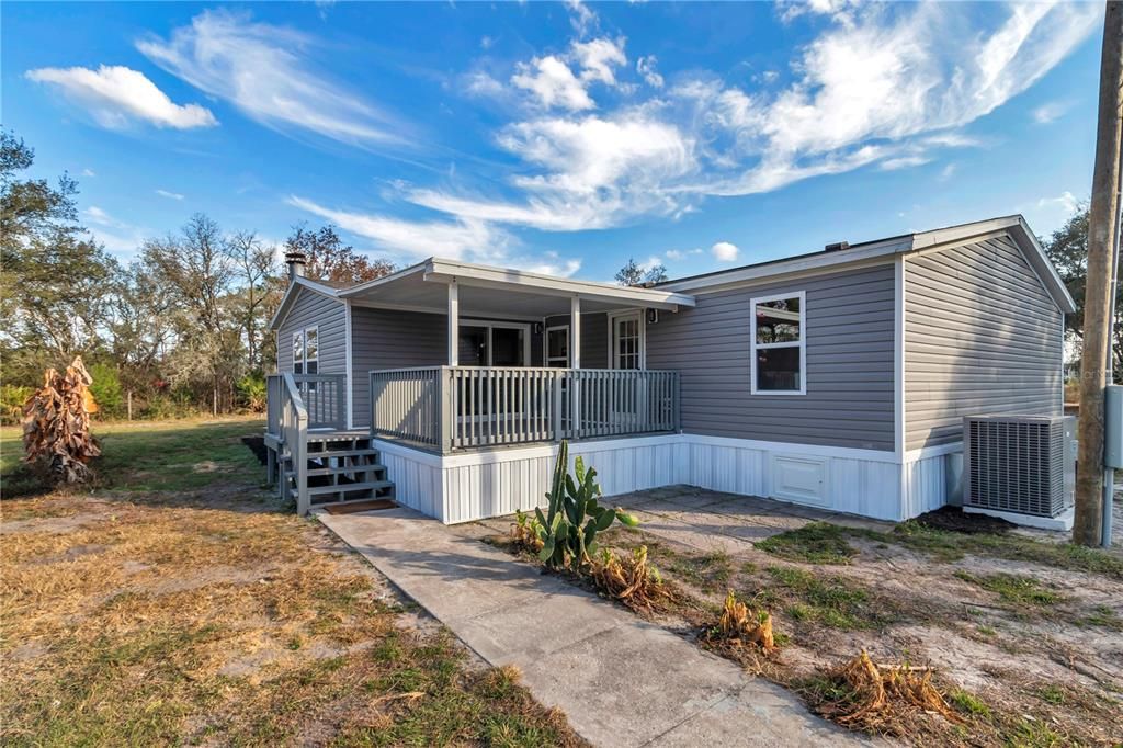 For Sale: $269,900 (3 beds, 2 baths, 1826 Square Feet)