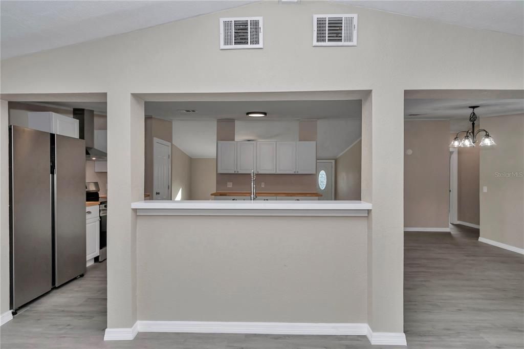 For Sale: $269,900 (3 beds, 2 baths, 1826 Square Feet)