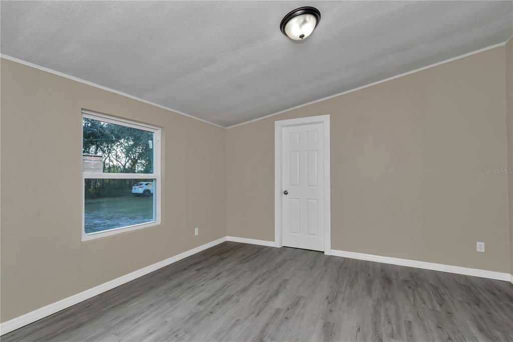 For Sale: $269,900 (3 beds, 2 baths, 1826 Square Feet)