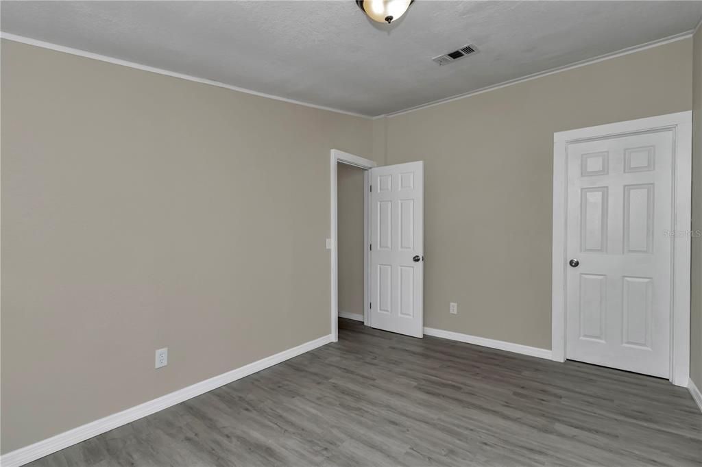 For Sale: $269,900 (3 beds, 2 baths, 1826 Square Feet)