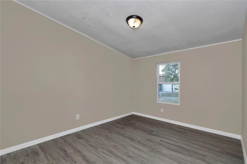 For Sale: $269,900 (3 beds, 2 baths, 1826 Square Feet)