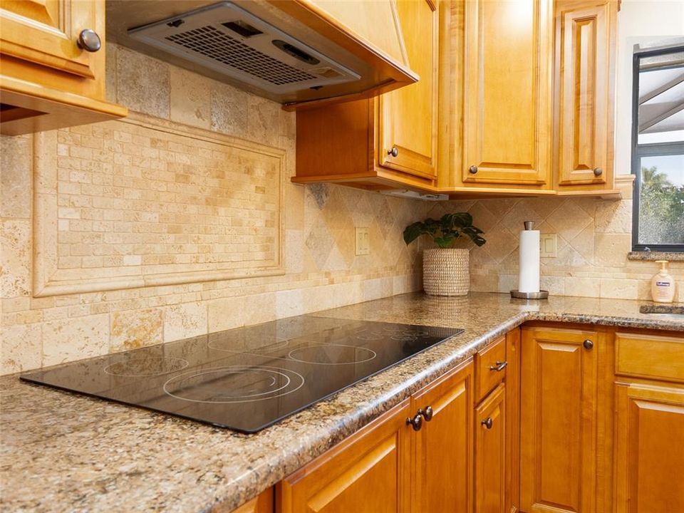 En Venta: $479,900 (3 camas, 2 baños, 2142 Pies cuadrados)