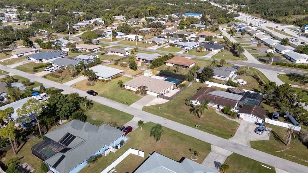 En Venta: $479,900 (3 camas, 2 baños, 2142 Pies cuadrados)