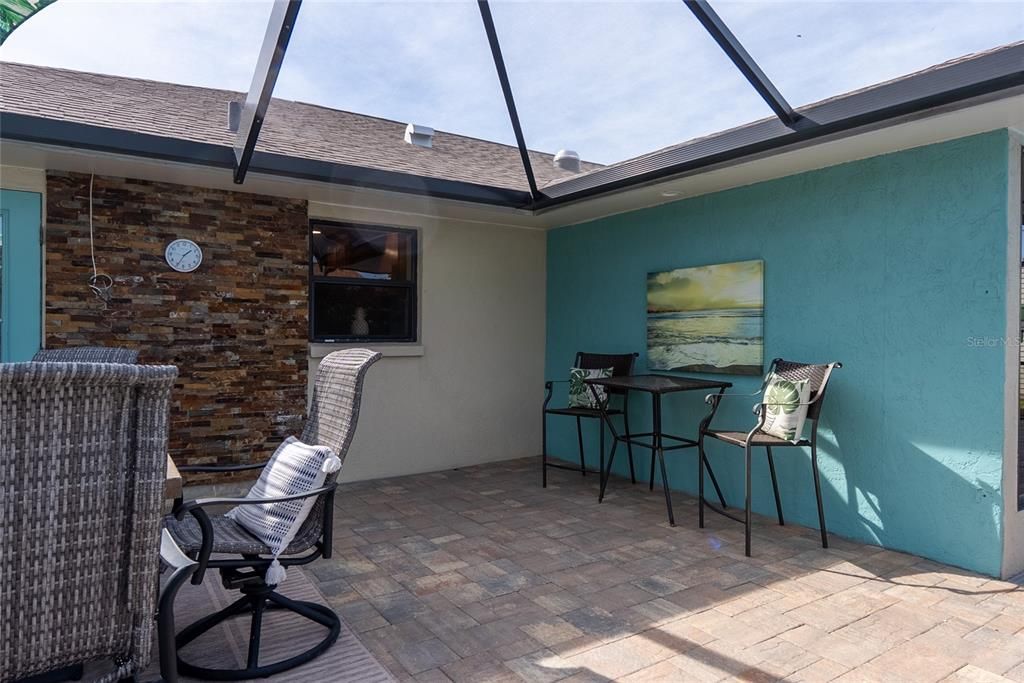 En Venta: $479,900 (3 camas, 2 baños, 2142 Pies cuadrados)