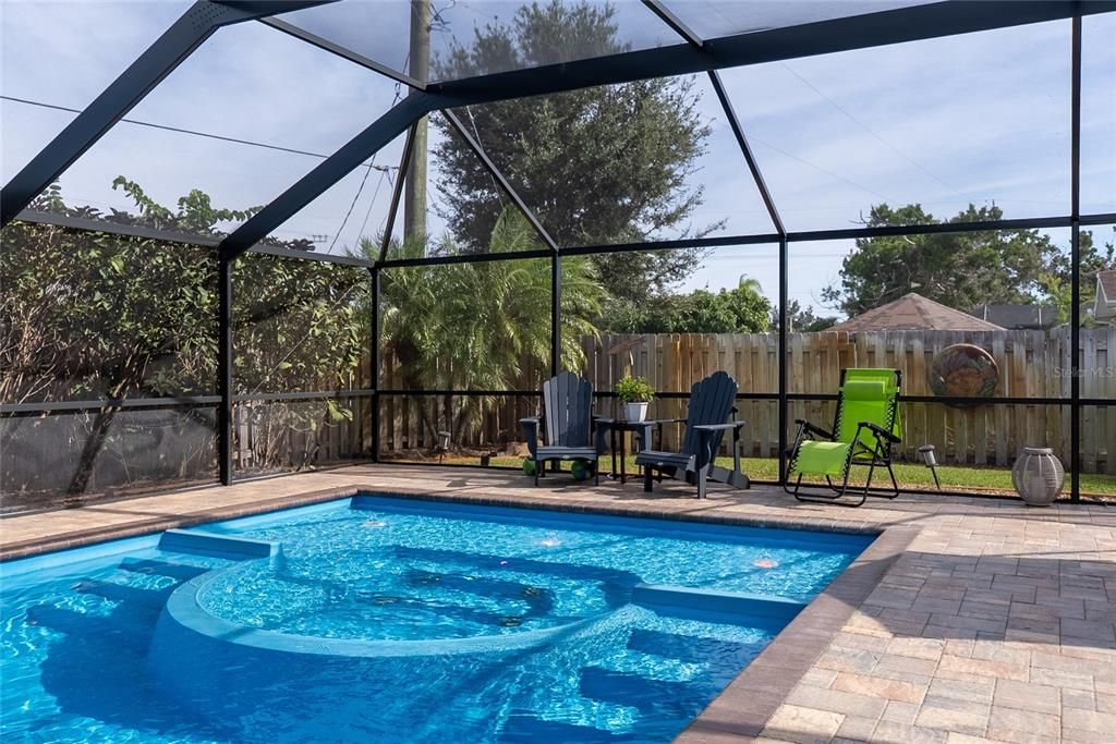 En Venta: $479,900 (3 camas, 2 baños, 2142 Pies cuadrados)