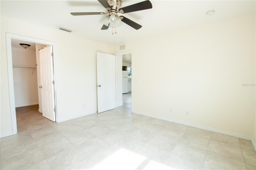 En Venta: $247,000 (3 camas, 2 baños, 1152 Pies cuadrados)