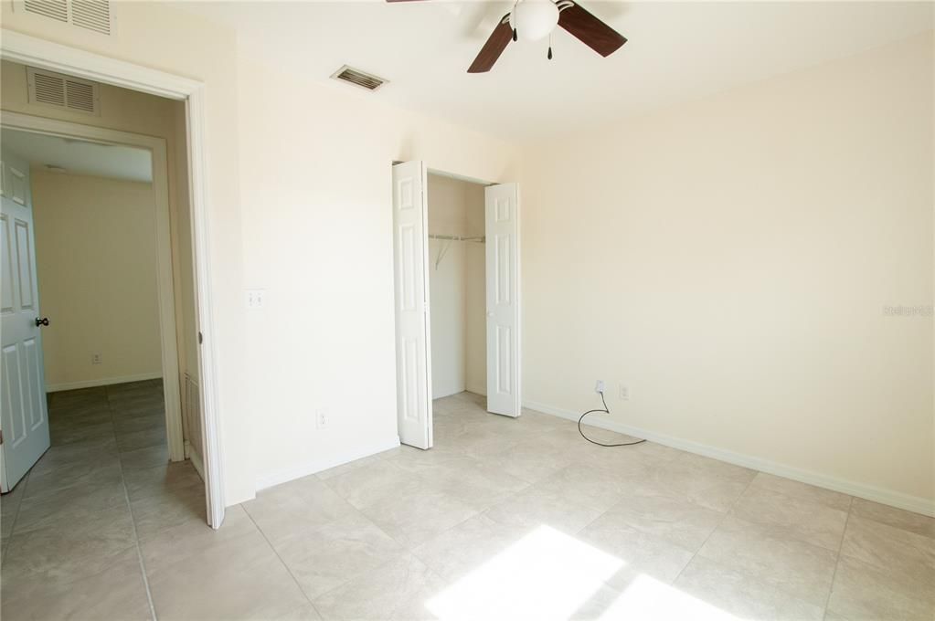 En Venta: $247,000 (3 camas, 2 baños, 1152 Pies cuadrados)