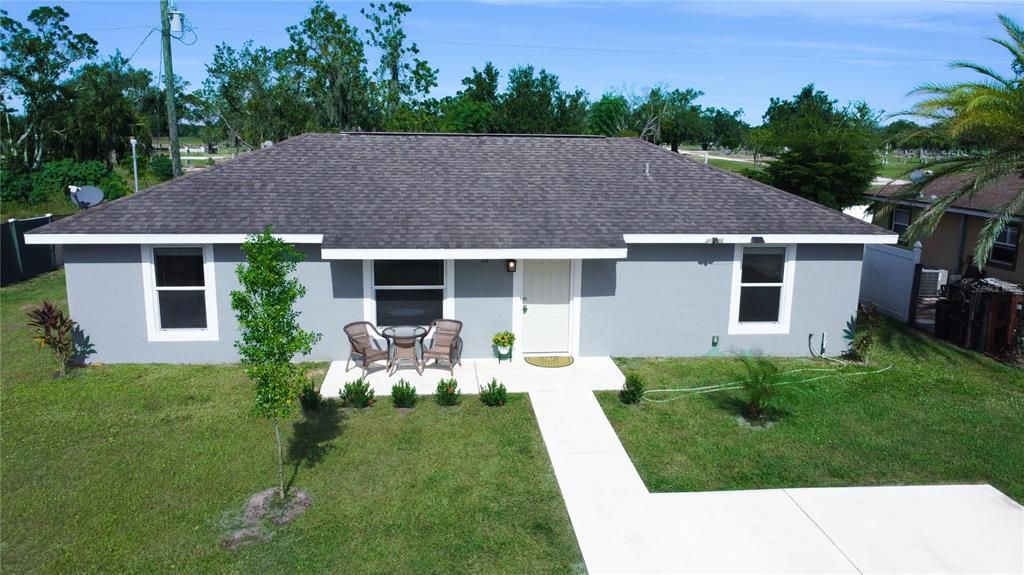 En Venta: $247,000 (3 camas, 2 baños, 1152 Pies cuadrados)