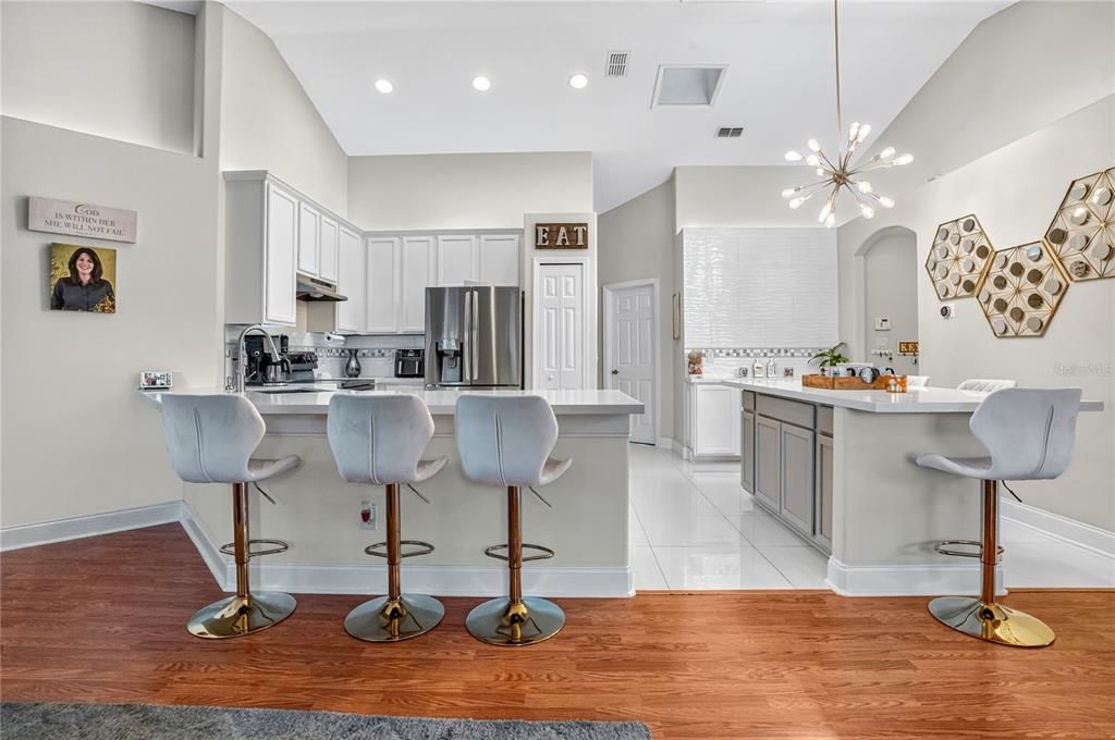 En Venta: $459,000 (3 camas, 2 baños, 1820 Pies cuadrados)