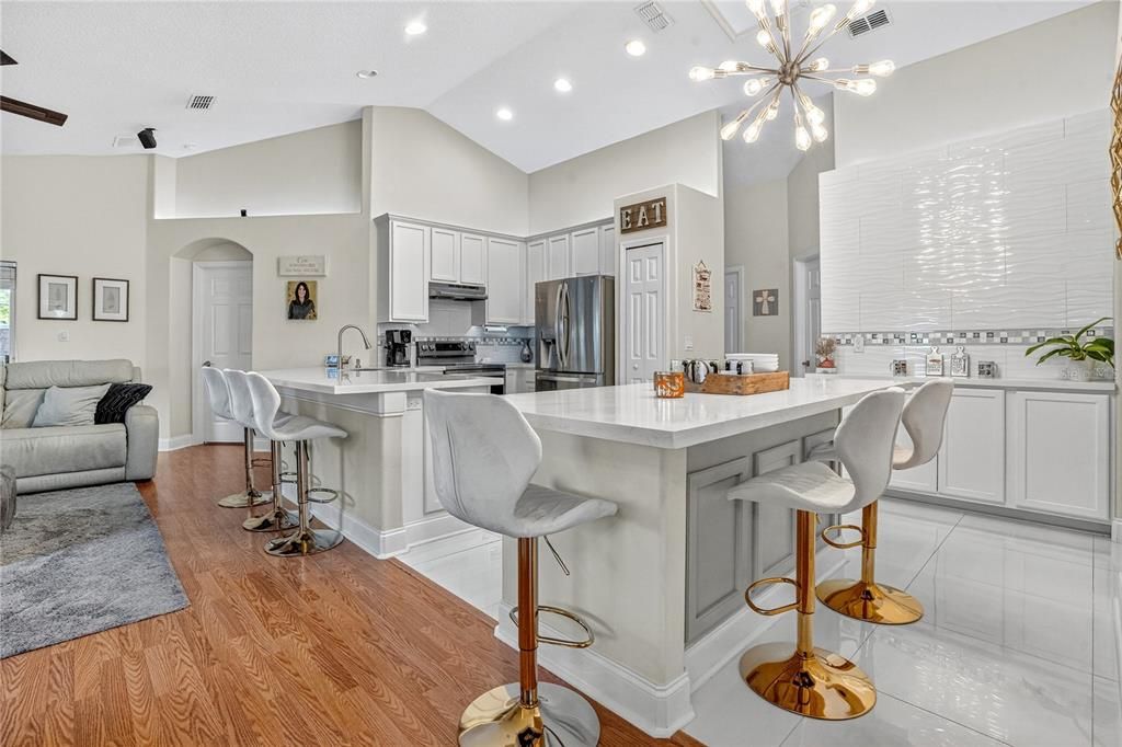 En Venta: $459,000 (3 camas, 2 baños, 1820 Pies cuadrados)