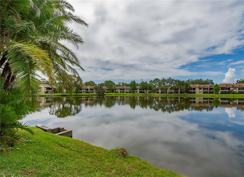 For Sale: $195,000 (2 beds, 2 baths, 1053 Square Feet)