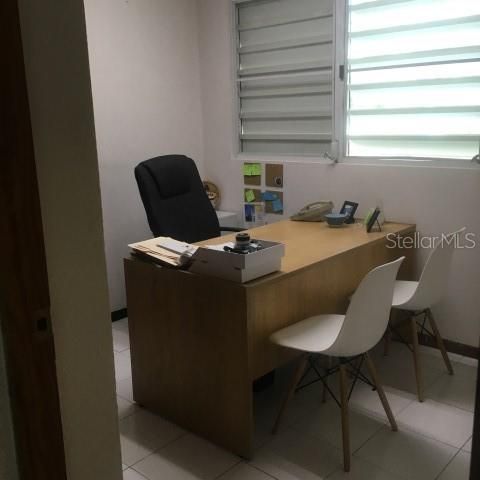 Под контрактом: $586,000 (0 спален, 0 ванн, 0 Квадратных фут)