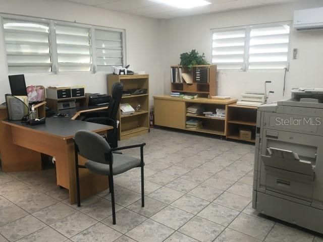 Под контрактом: $586,000 (0 спален, 0 ванн, 0 Квадратных фут)