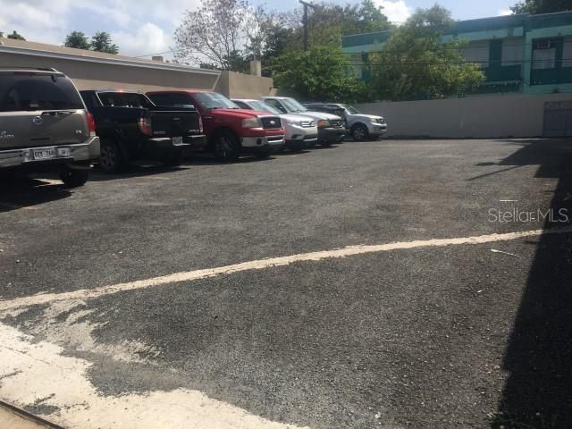 Под контрактом: $586,000 (0 спален, 0 ванн, 0 Квадратных фут)