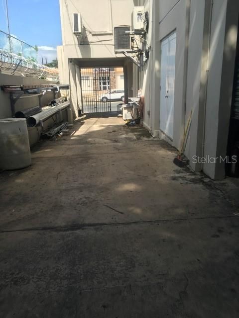 Под контрактом: $586,000 (0 спален, 0 ванн, 0 Квадратных фут)