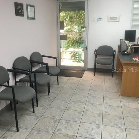 Под контрактом: $586,000 (0 спален, 0 ванн, 0 Квадратных фут)