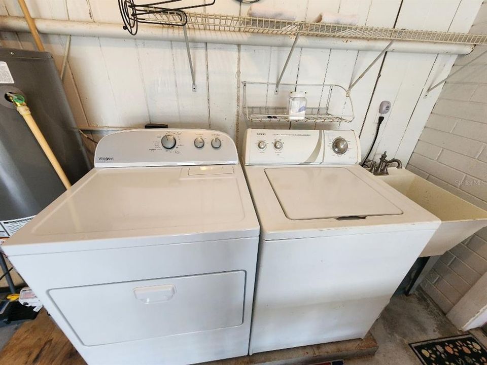 出租: $2,450 (2 贝兹, 1 浴室, 1100 平方英尺)