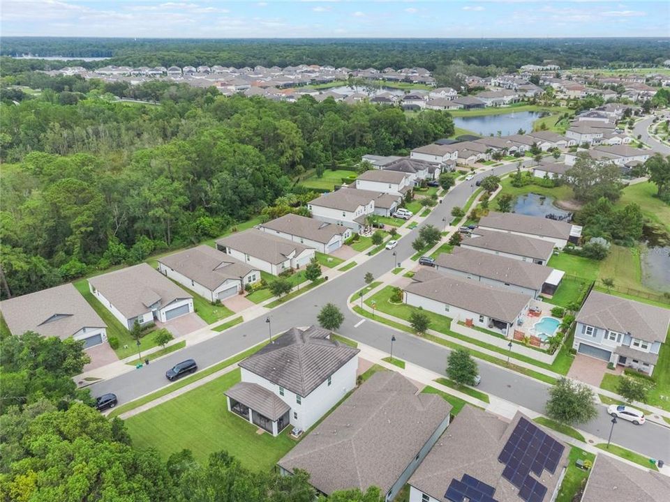 合同活跃: $785,000 (4 贝兹, 3 浴室, 2192 平方英尺)