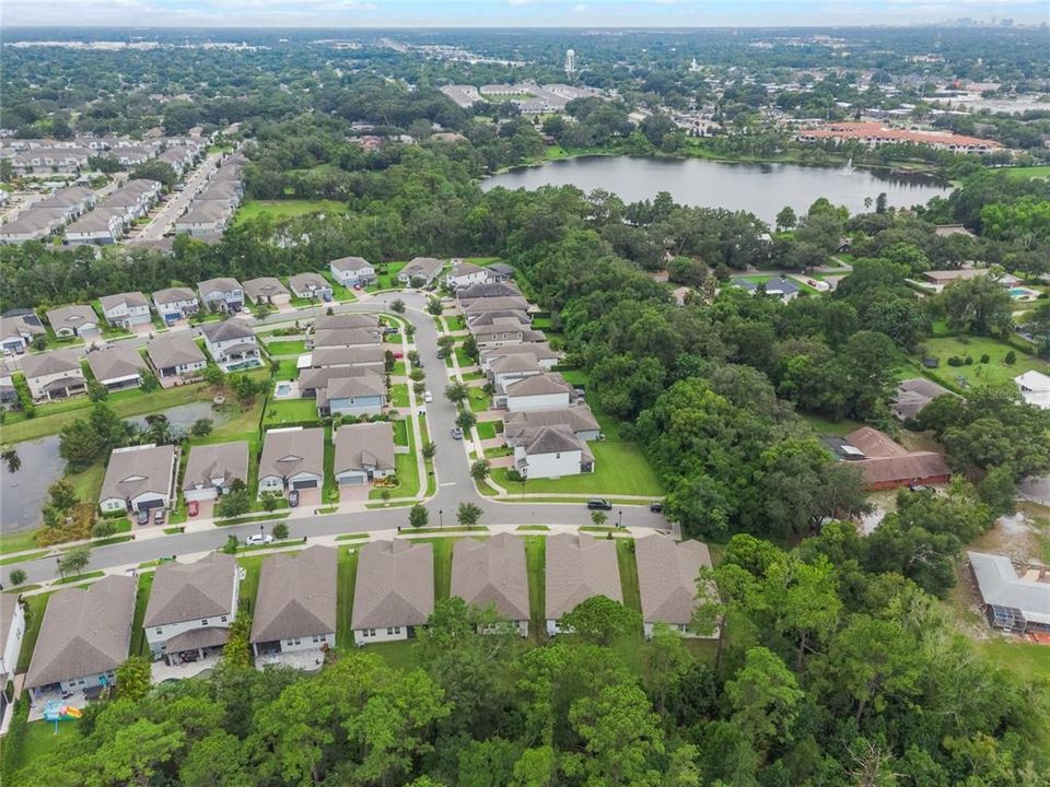 合同活跃: $785,000 (4 贝兹, 3 浴室, 2192 平方英尺)