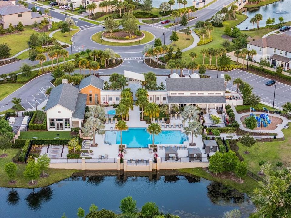 合同活跃: $785,000 (4 贝兹, 3 浴室, 2192 平方英尺)