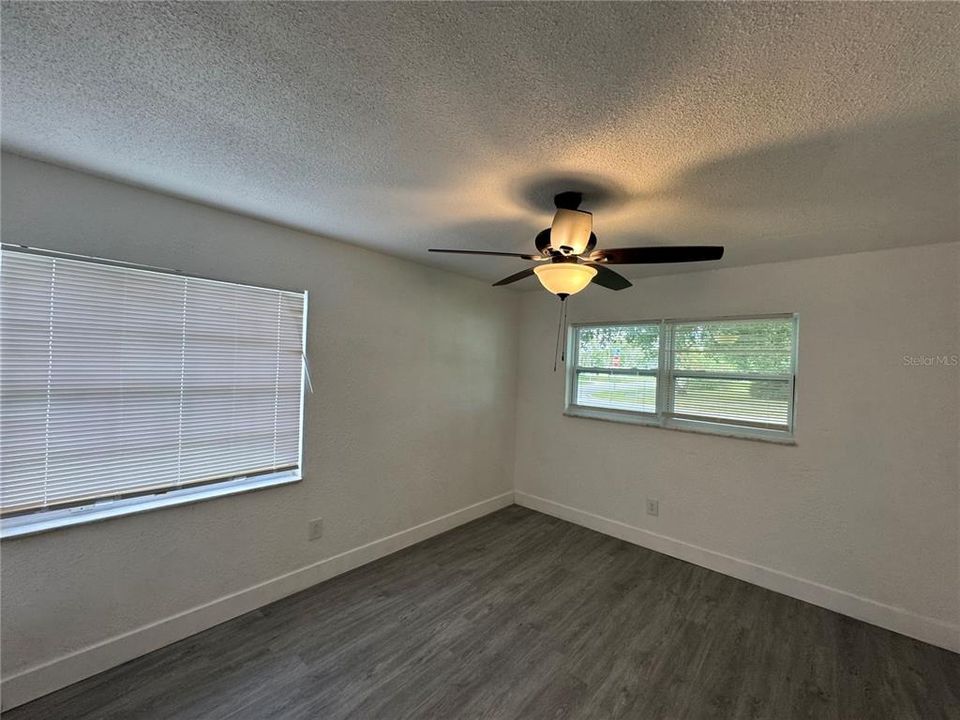 For Rent: $2,040 (3 beds, 2 baths, 1320 Square Feet)