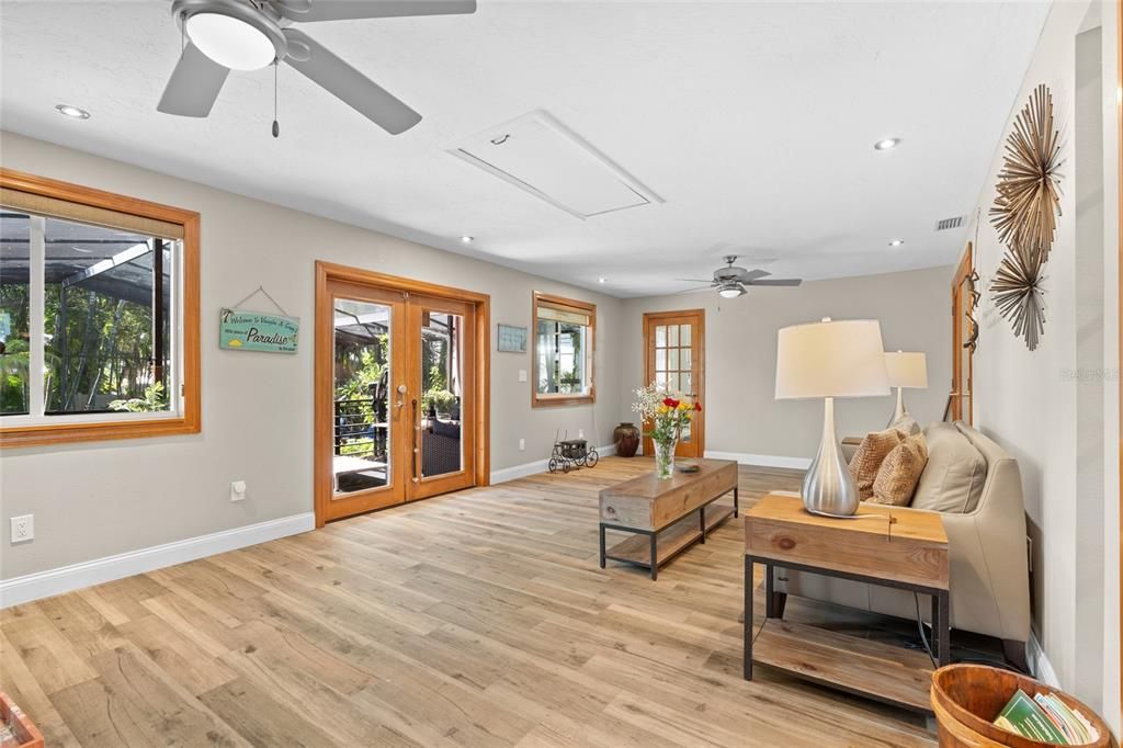 Active With Contract: $775,000 (3 beds, 2 baths, 2214 Square Feet)