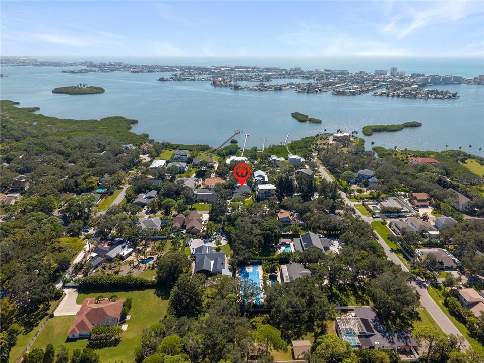 Active With Contract: $775,000 (3 beds, 2 baths, 2214 Square Feet)