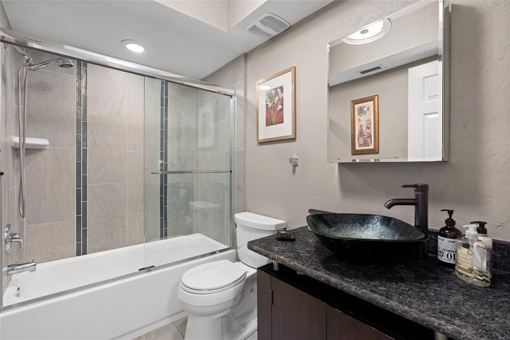 Active With Contract: $775,000 (3 beds, 2 baths, 2214 Square Feet)