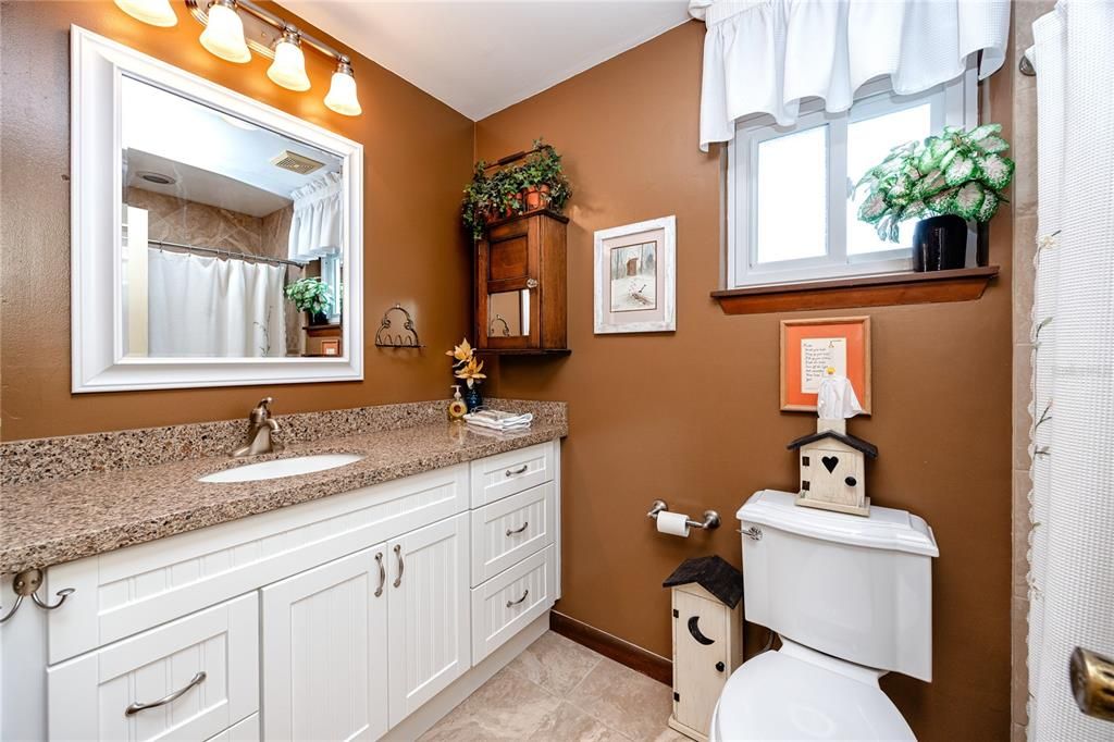 En Venta: $724,900 (4 camas, 3 baños, 2564 Pies cuadrados)