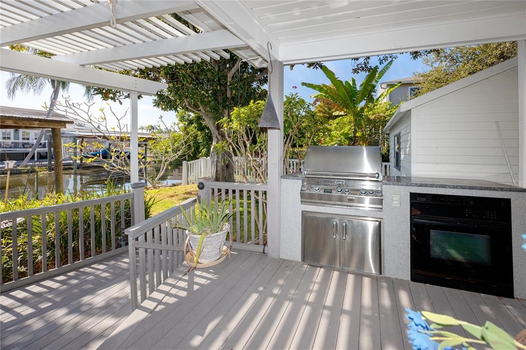 En Venta: $724,900 (4 camas, 3 baños, 2564 Pies cuadrados)