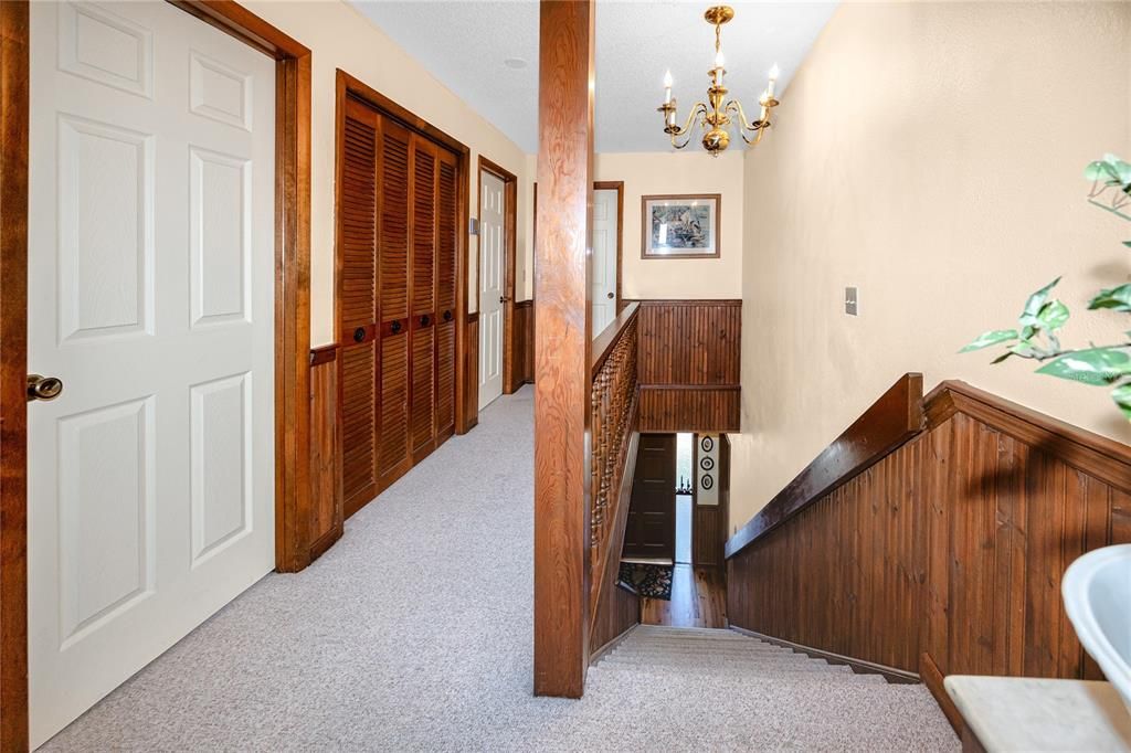 En Venta: $724,900 (4 camas, 3 baños, 2564 Pies cuadrados)