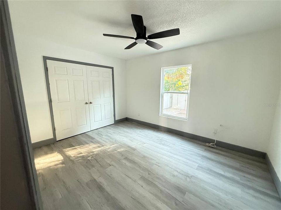 For Sale: $850,000 (3 beds, 3 baths, 1877 Square Feet)