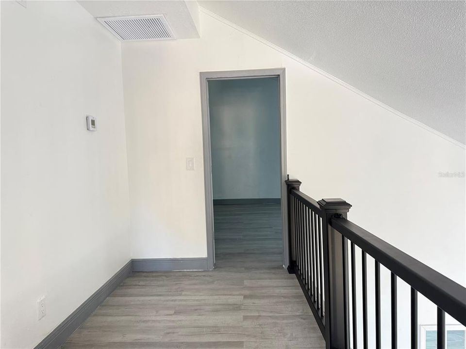 For Sale: $850,000 (3 beds, 3 baths, 1877 Square Feet)