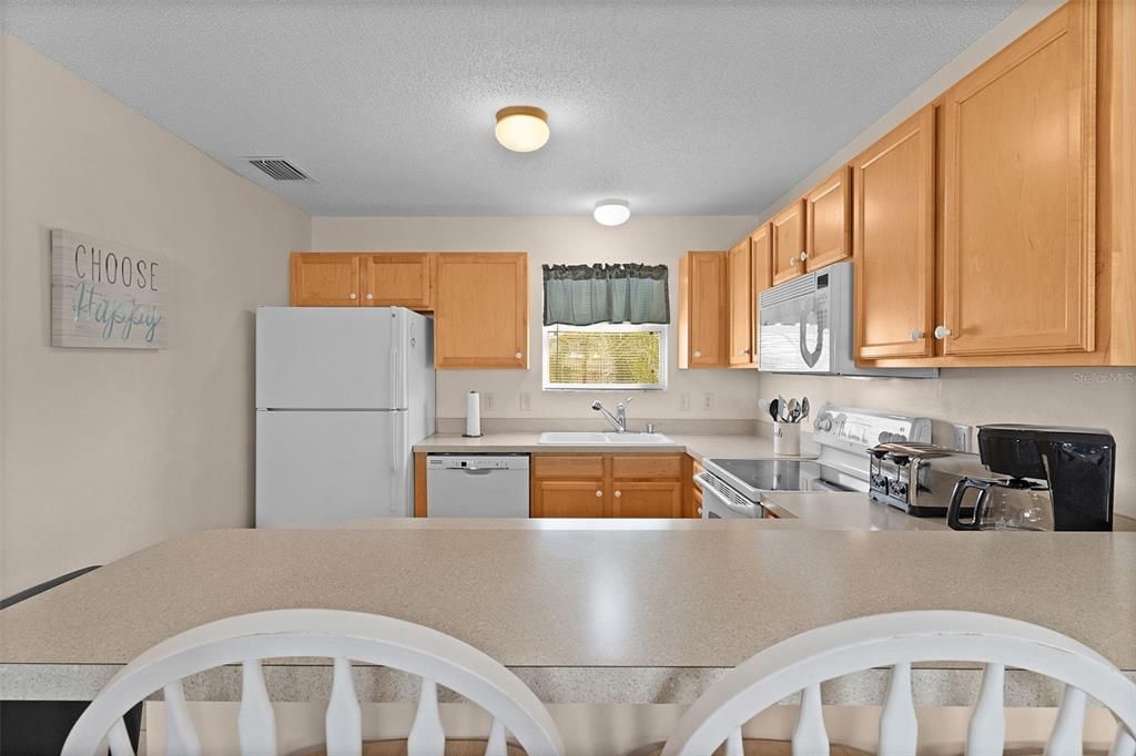 En Venta: $324,000 (2 camas, 2 baños, 1100 Pies cuadrados)