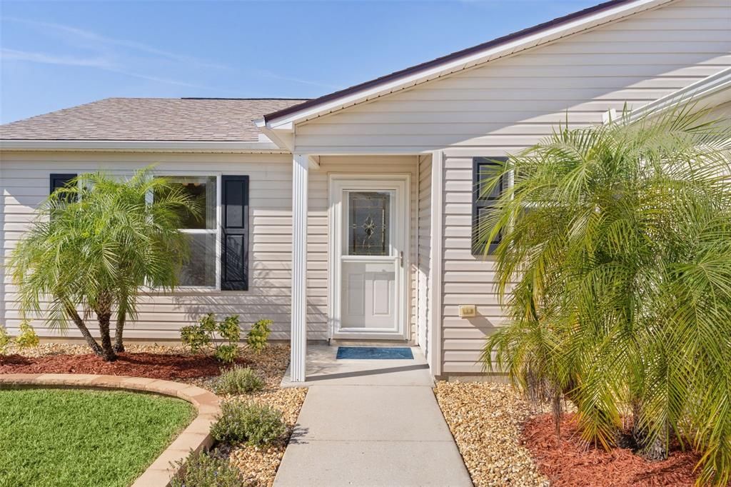 En Venta: $324,000 (2 camas, 2 baños, 1100 Pies cuadrados)