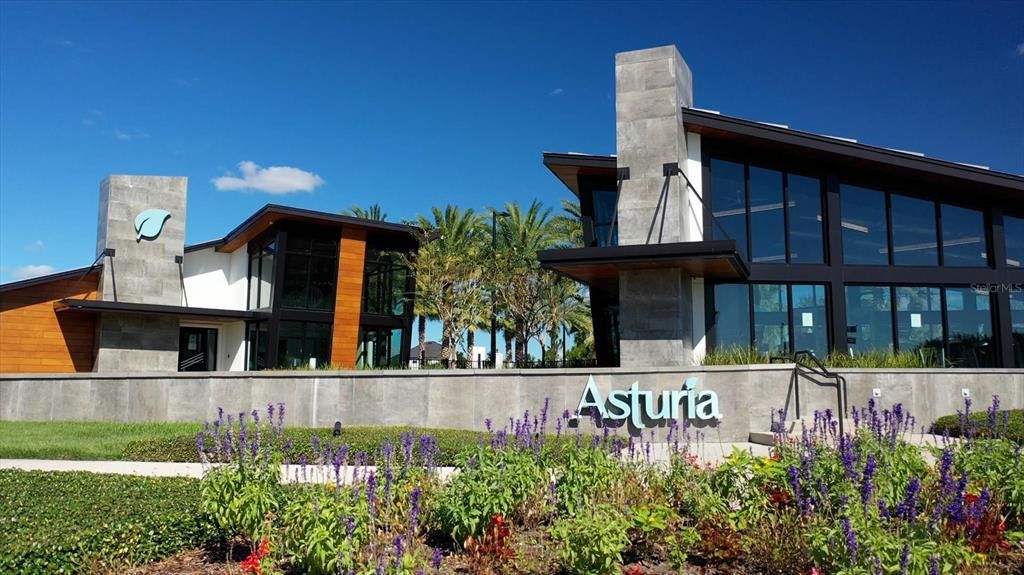 Activo con contrato: $499,000 (3 camas, 2 baños, 1901 Pies cuadrados)