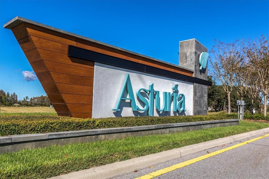 Activo con contrato: $499,000 (3 camas, 2 baños, 1901 Pies cuadrados)