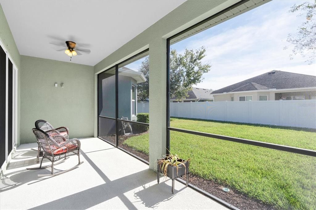 Activo con contrato: $499,000 (3 camas, 2 baños, 1901 Pies cuadrados)