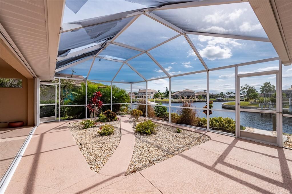 Activo con contrato: $479,000 (3 camas, 2 baños, 2401 Pies cuadrados)