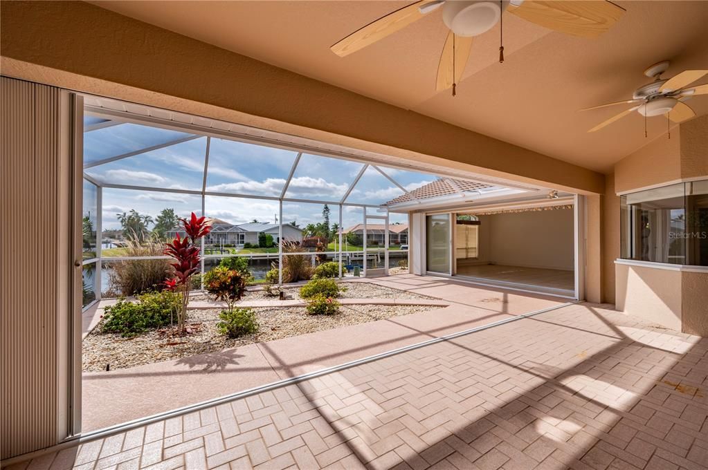 Activo con contrato: $479,000 (3 camas, 2 baños, 2401 Pies cuadrados)