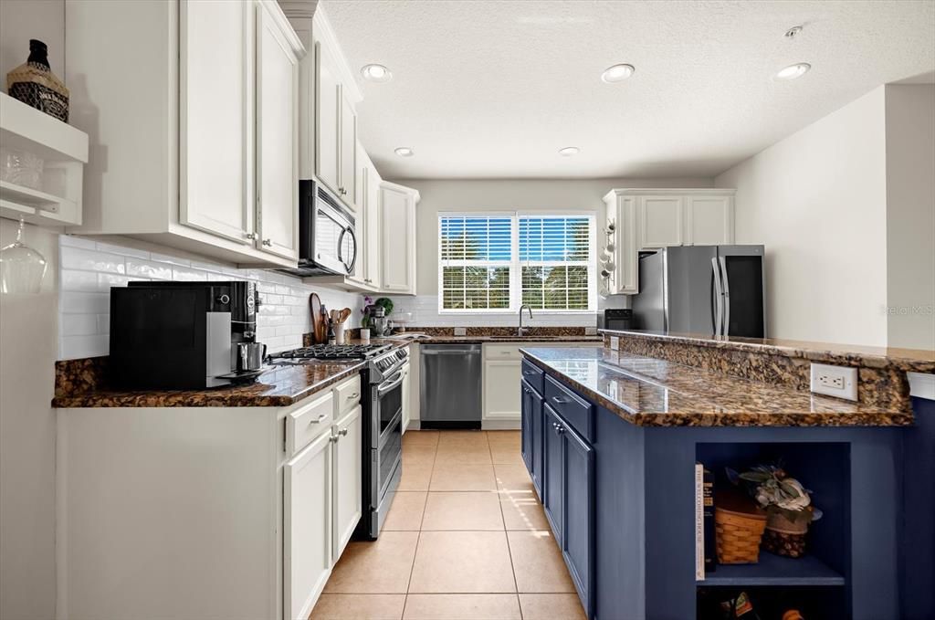 For Sale: $495,000 (3 beds, 2 baths, 2222 Square Feet)