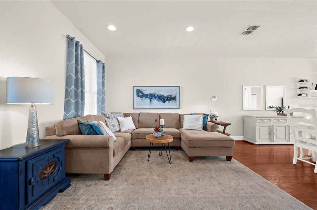 For Sale: $495,000 (3 beds, 2 baths, 2222 Square Feet)