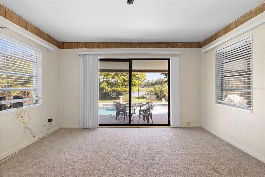 Active With Contract: $280,000 (3 beds, 2 baths, 1788 Square Feet)