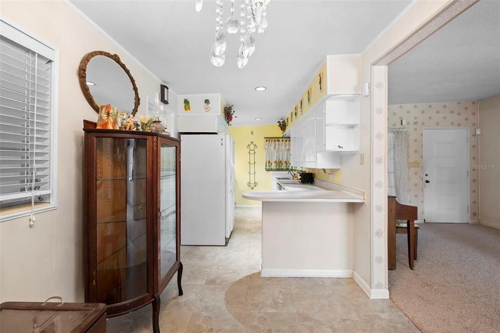 Active With Contract: $280,000 (3 beds, 2 baths, 1788 Square Feet)