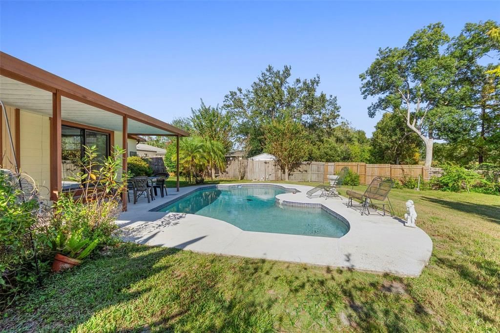 Active With Contract: $280,000 (3 beds, 2 baths, 1788 Square Feet)