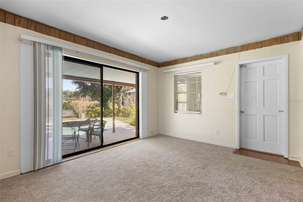 Active With Contract: $280,000 (3 beds, 2 baths, 1788 Square Feet)