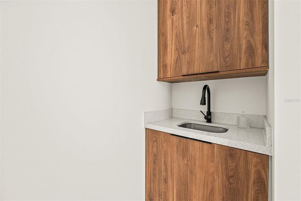 For Sale: $364,900 (4 beds, 2 baths, 1766 Square Feet)